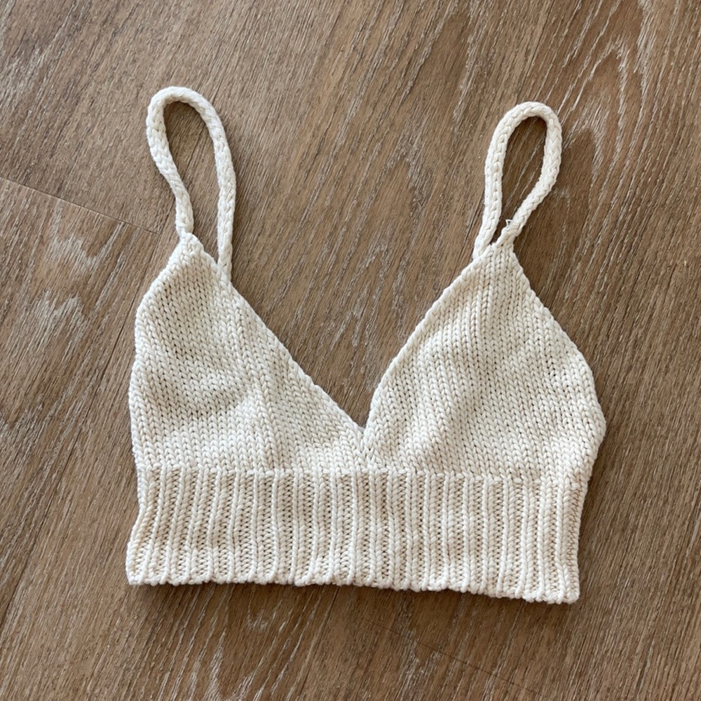 Cream sweater knit cropped top sz S